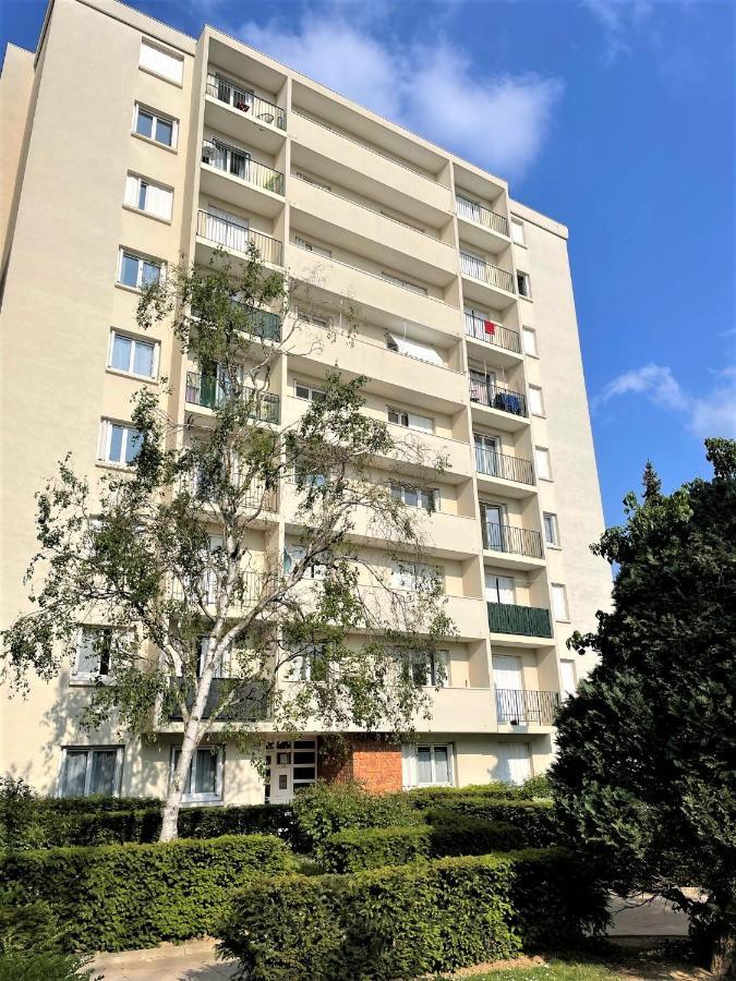 BROSSOLETTE Appartement T2 spacieux et lumineux balcon vue dégagée Reims Esterno foto